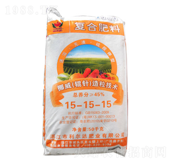 輥針造粒復合肥料15-15-15-利爾達肥業(yè)